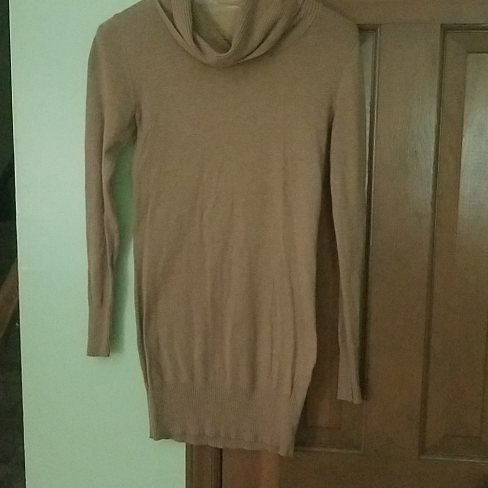 Turtleneck Sweater by Forever 21, size Small